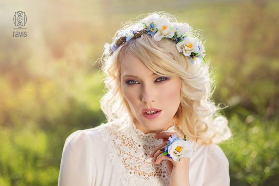 مدل تاج عروس| تاج عروس| تاج گل عروس| آرایش عروس| آرایشگاه زنانه| تاج عروس با گل های طبیعی